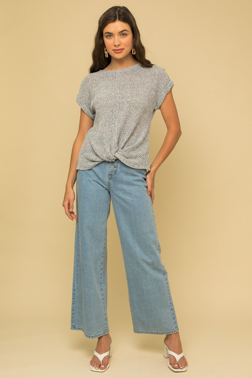 grey knit short sleeve twist top