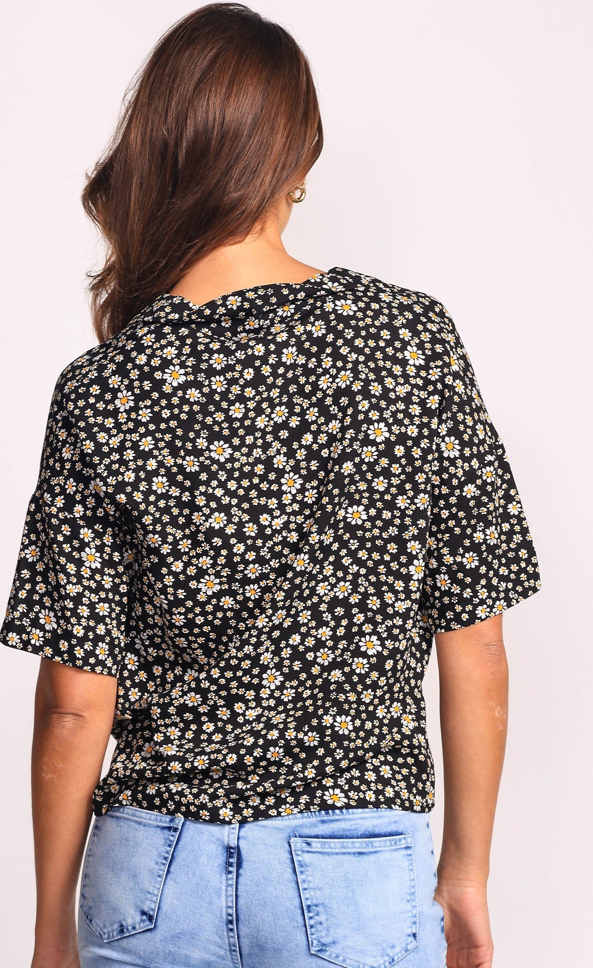 Daisy Print Button Up Top