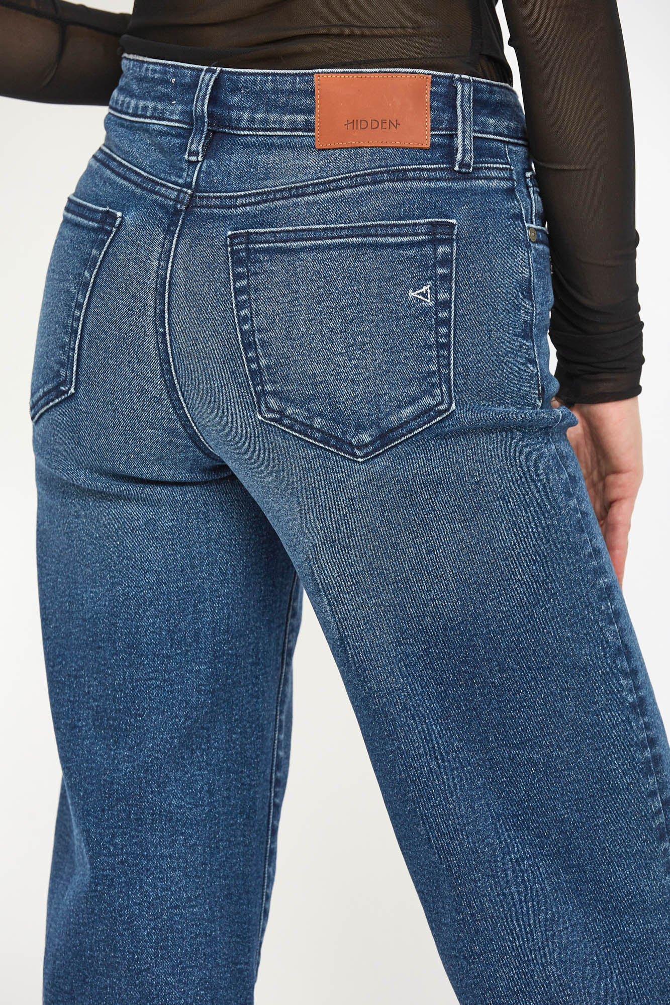 HIDDEN Logan High Rise Dad Jean with Uneven Hem