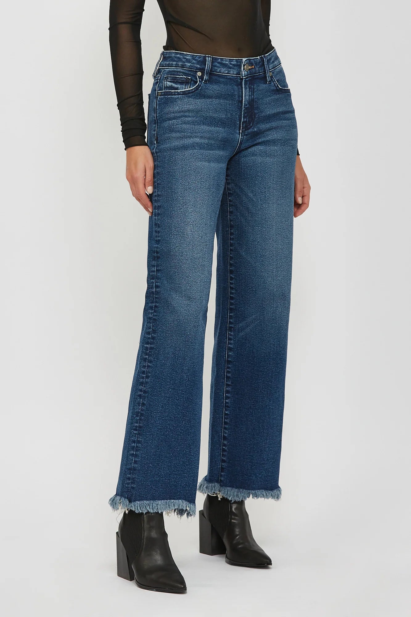 HIDDEN Logan High Rise Dad Jean with Uneven Hem