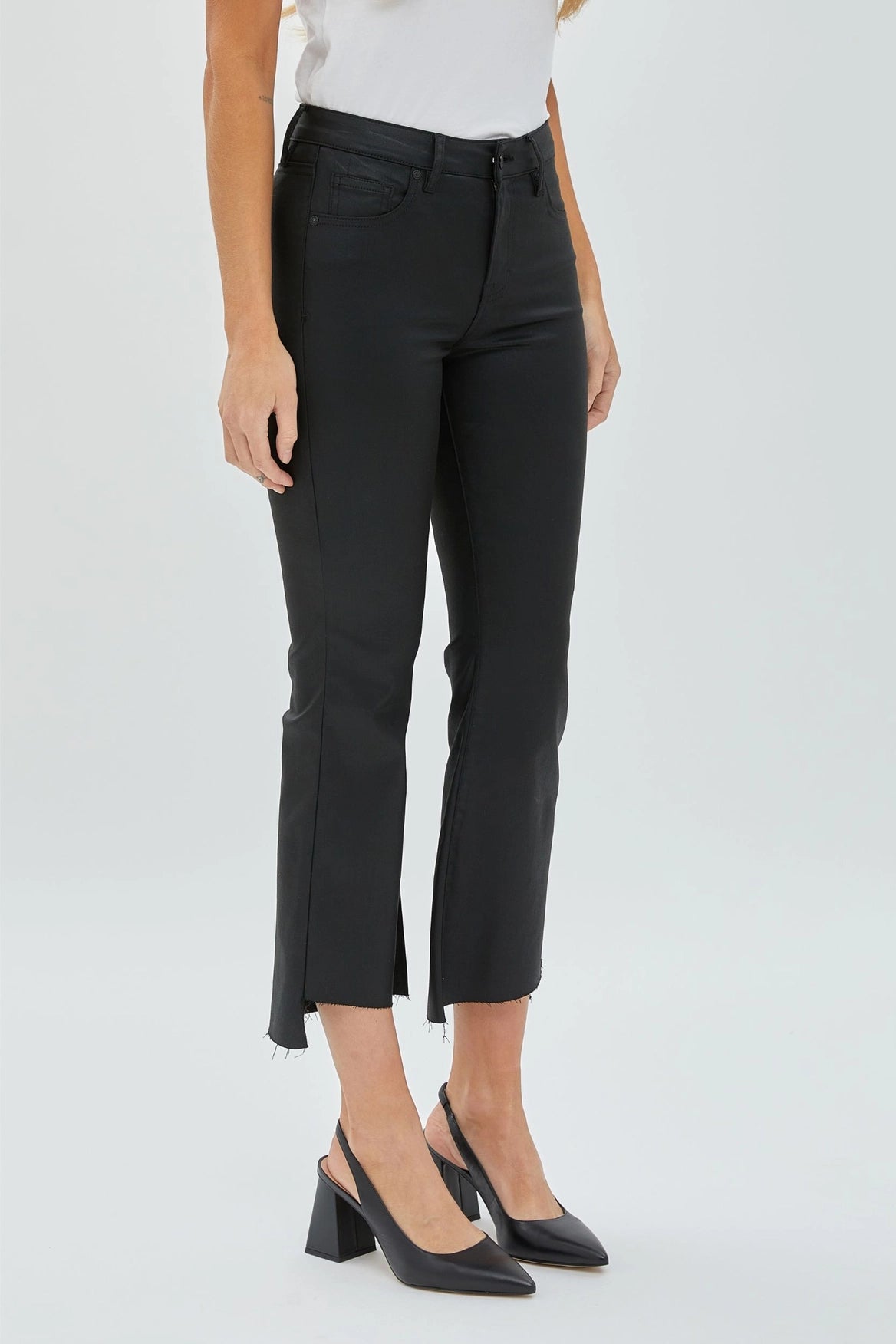 HIDDEN Black Short Flared Jeans