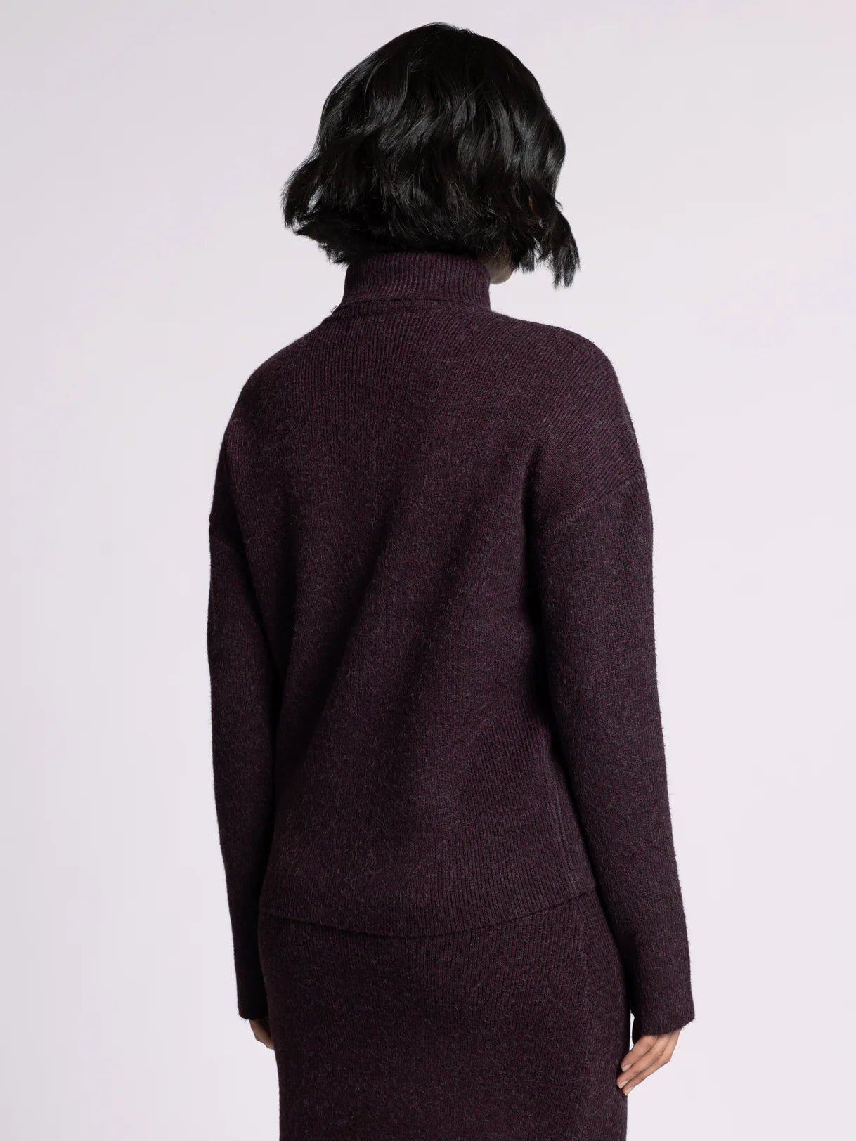 Oversized Burgundy-Turtleneck