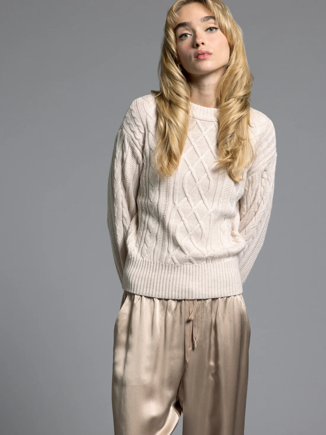 White Cable Knit Round Neck Sweater