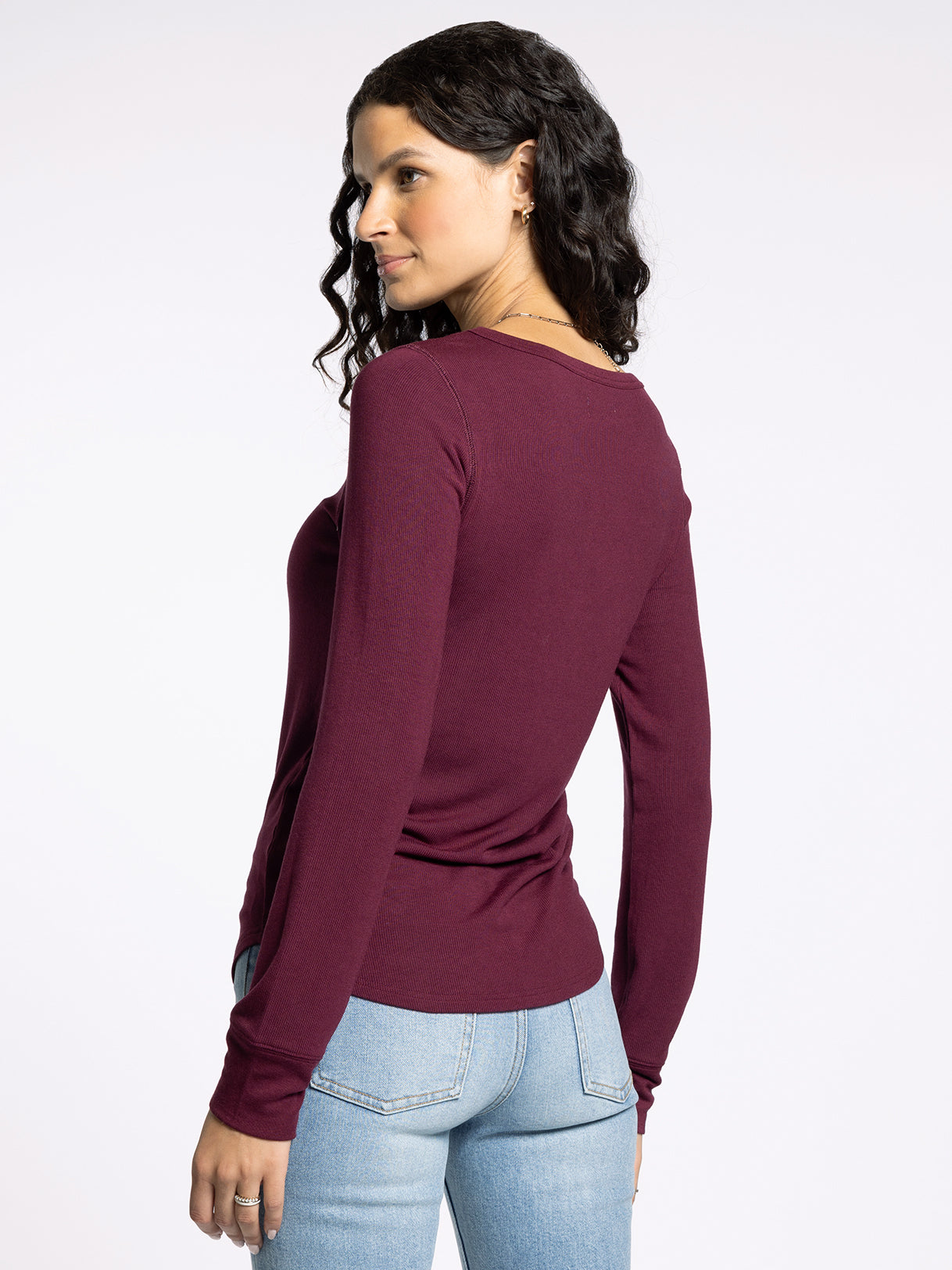 rounded hemline long sleeve t-shirt in maroon
